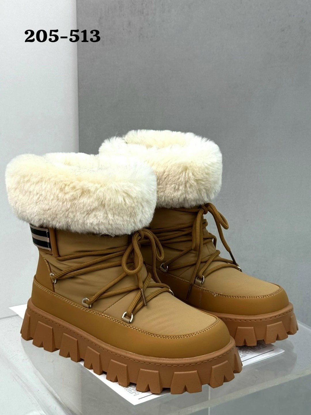 зимняя женская ,зимние женские дутики,,дутики женские,женские зимние ботинки