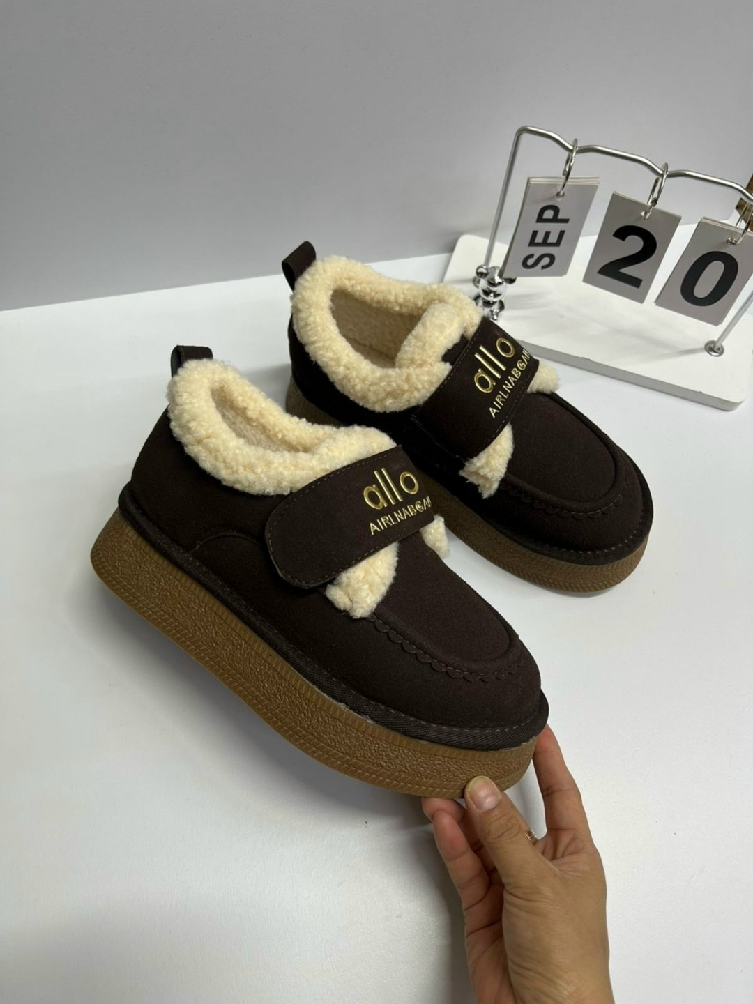 ,женские угги, женская,зимняя  женская,зимняя