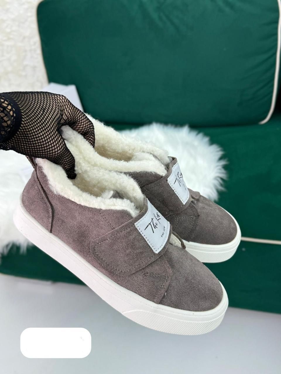 , женская,зимняя женская ,зимняя ,замшевые кеды