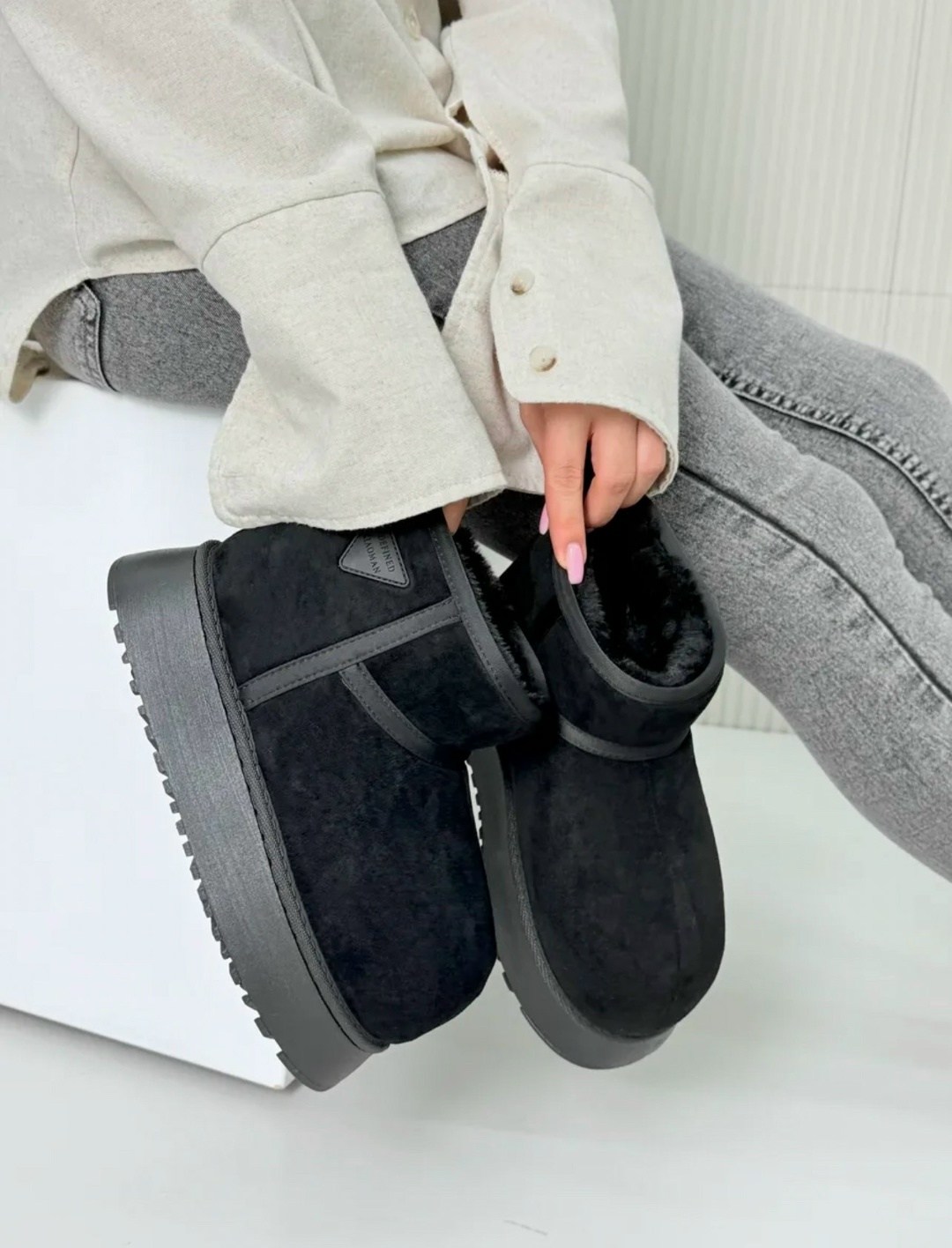 угги женские,,женская  зимняя,ботинка женские зимние, зимняя