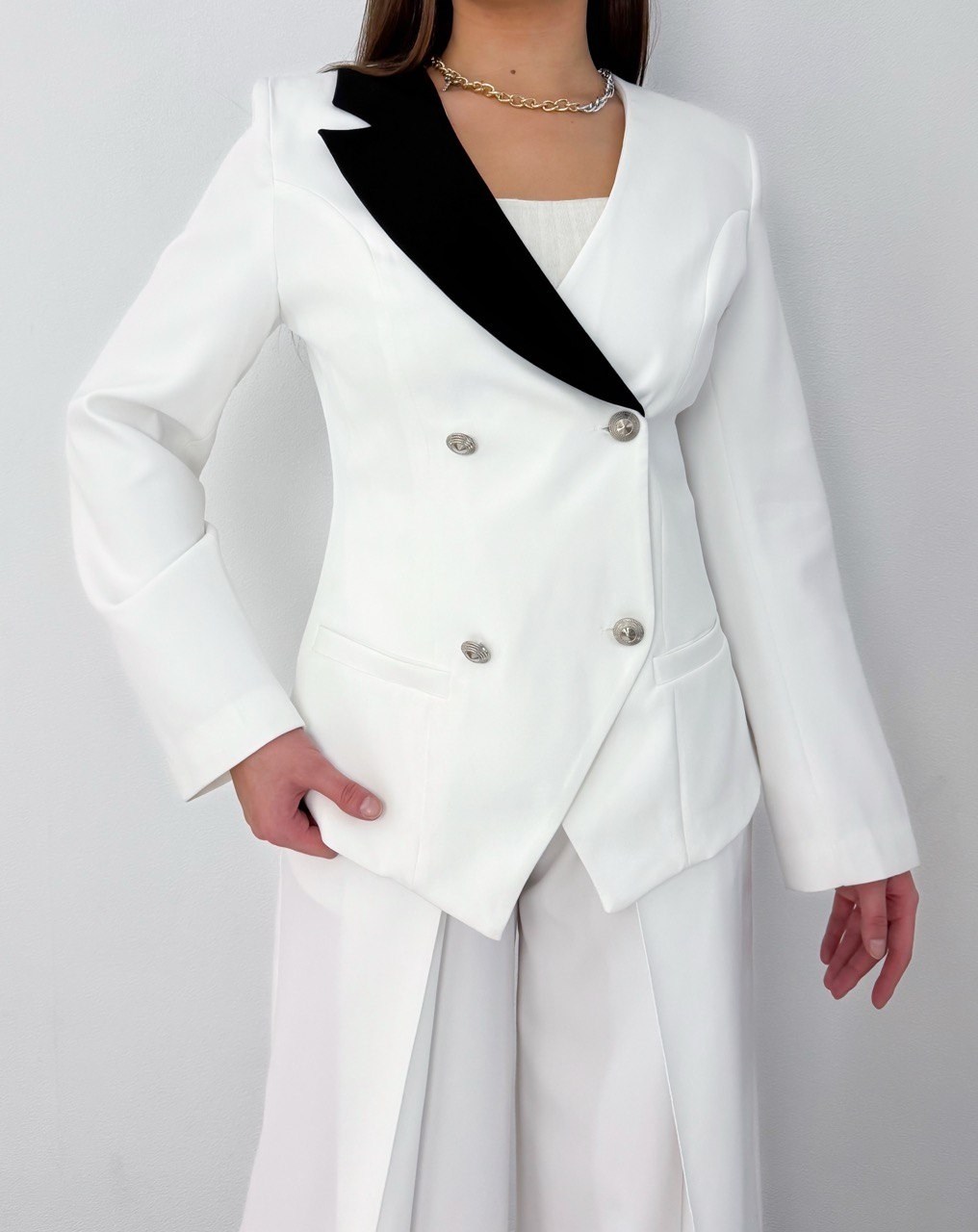 костюмы женские брючные,женские костюмы,костюмы двойки,костюм брючный белый,костюмы комплекты