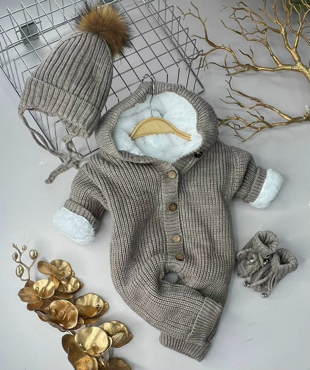 вязаные комбинезоны для новорожденных,вязанный комбинезон новорожденному,вязаный детский комбинезон,комбинезон вязаный для новорожденного,комбинезон детский утепленный вязаный