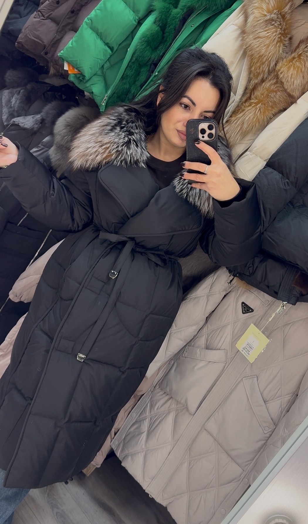 модные пуховики,стильные пуховики,пуховик зимний женский,пуховики с мехом,пуховик