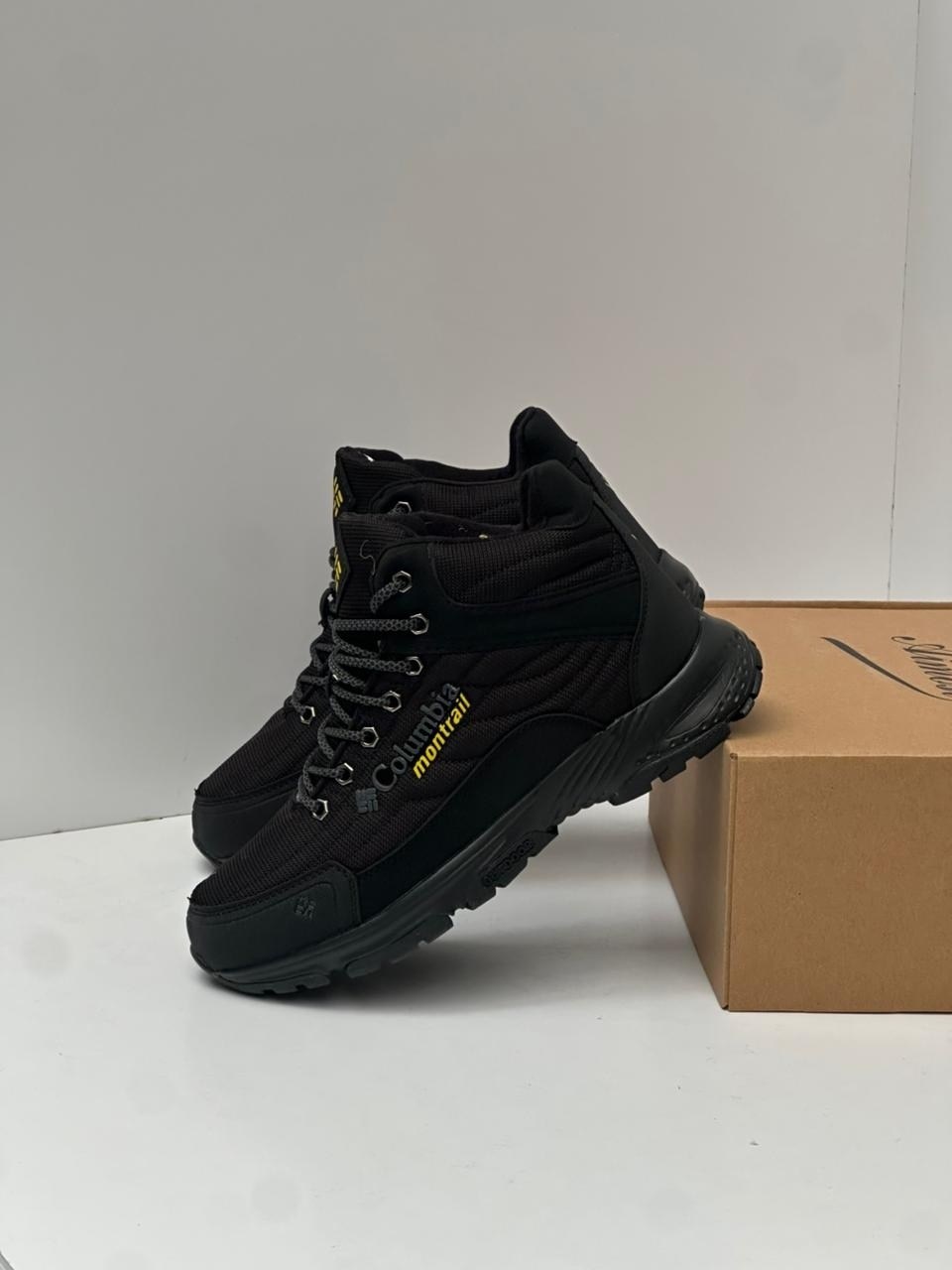 ,зимняя ,ботинки катерпиллер ватерпруф,зимние кроссовки,мужские ботинки