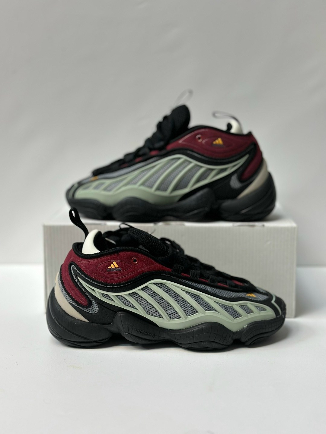 кроссовки adidas,кроссовки adidas yeezy 500,мужские кроссовки adidas,кроссовки adidas yeezy,кроссовки adidas adidas