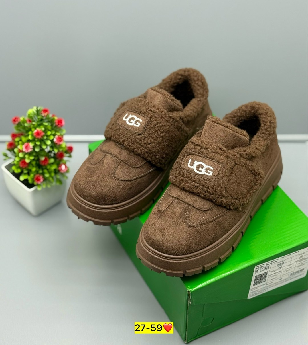 , женская,зимняя ,теплая ,тапки угги