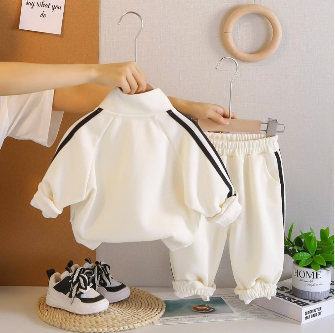 спортивные костюм,повседневный спортивный костюм,детские спортивные костюмы,детский спортивный костюм для мальчика,комплект одежды для мальчика