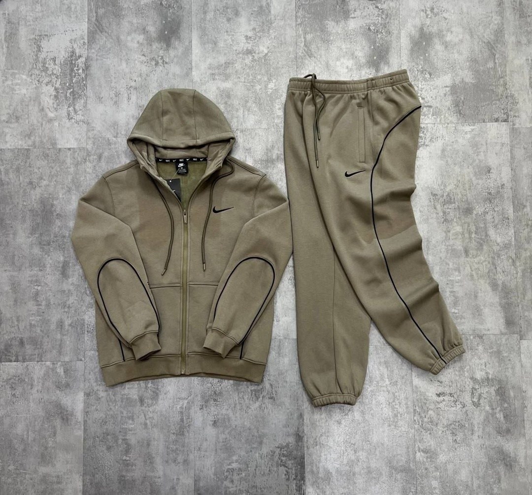 спортивный костюм nike на флисе,спортивный костюм nike теплый,костюм nike мужской,спортивные костюмы nike,спортивные костюмы утепленные