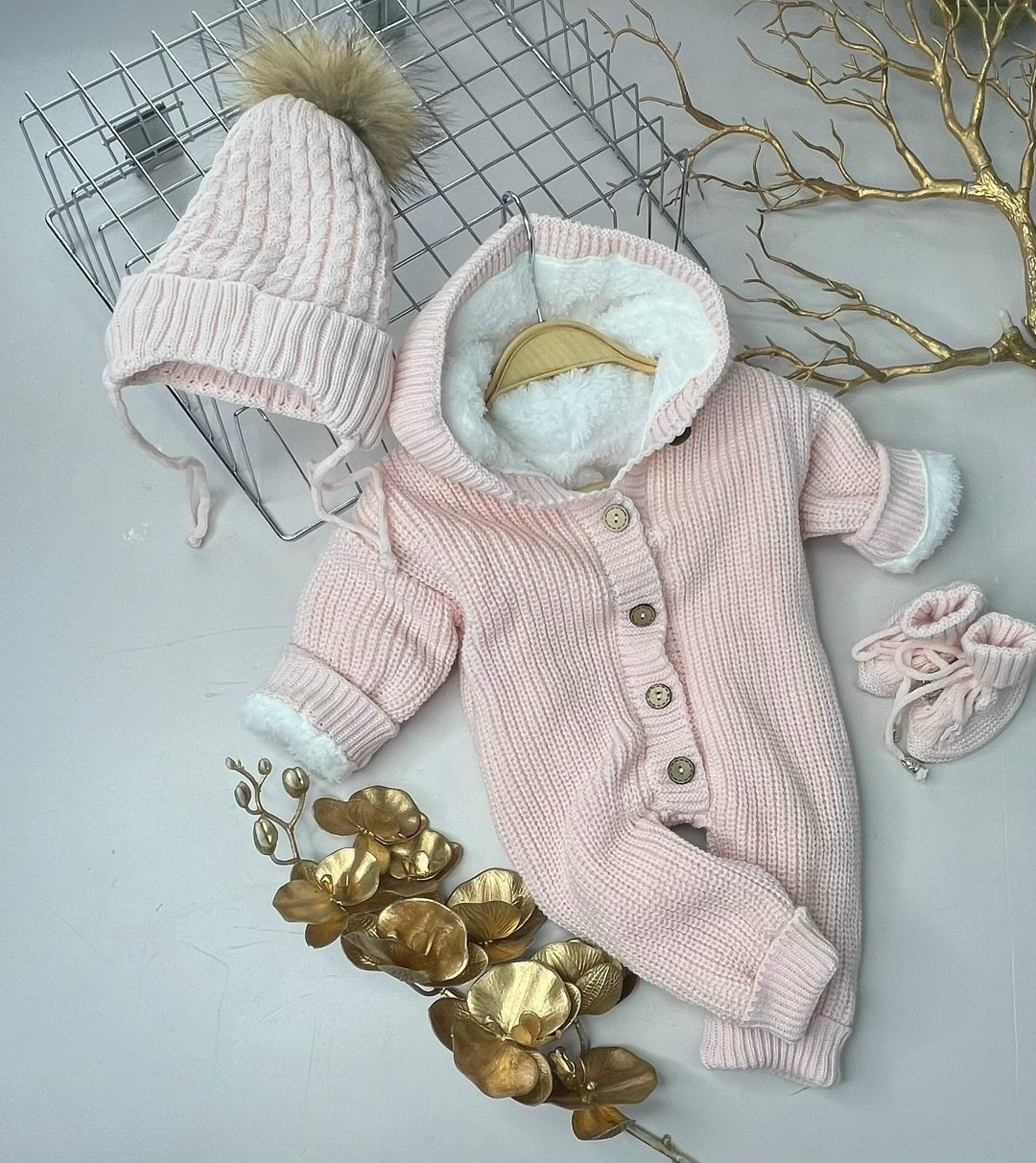 вязаные комбинезоны для новорожденных,вязанный комбинезон новорожденному,вязаный детский комбинезон,комбинезон вязаный для новорожденного,комбинезон детский утепленный вязаный