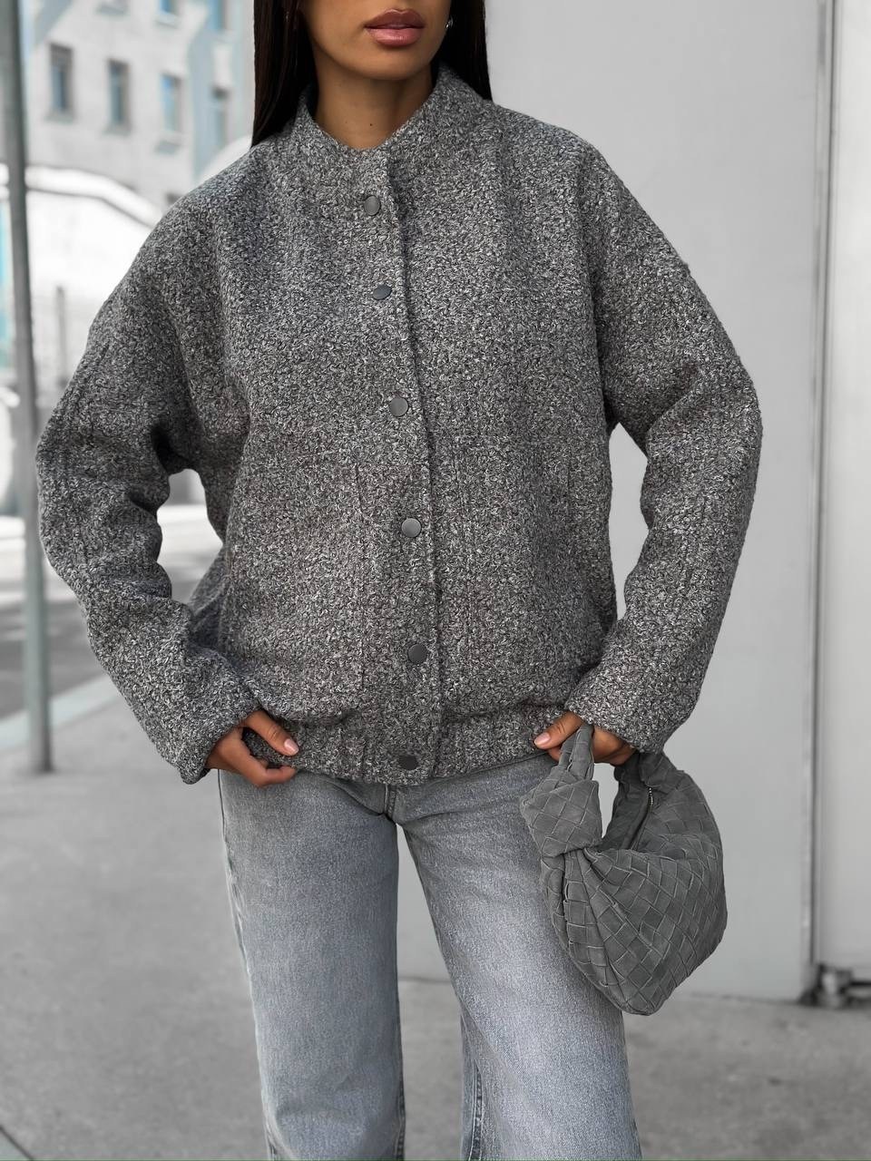 повседневная куртка,оверсайз куртка,куртка бомбер оверсайз утепленная,куртка бомбер оверсайз,куртка бомбер