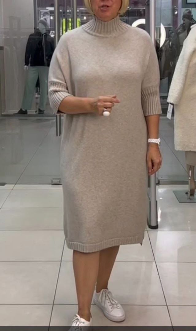 платье оверсайз вязаное,трикотажное платье,вязаное платье,шерстяное платье,вязаное платье свитер