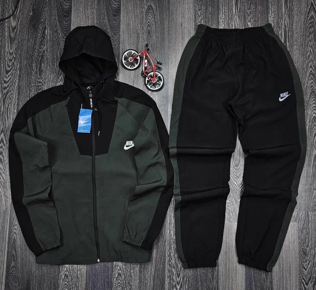 спортивный костюм nike на флисе,спортивные костюм,спортивные костюмы nike,спортивный мужской костюм nike,спорт костюм