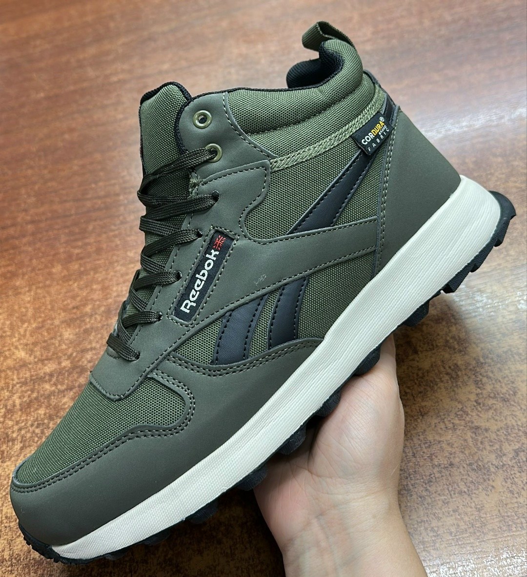 зимние кроссовки рибок классик мужские,зимние кроссовки reebok,рибок зимние кроссовки,кроссовки reebok мужские,reebok кроссовки