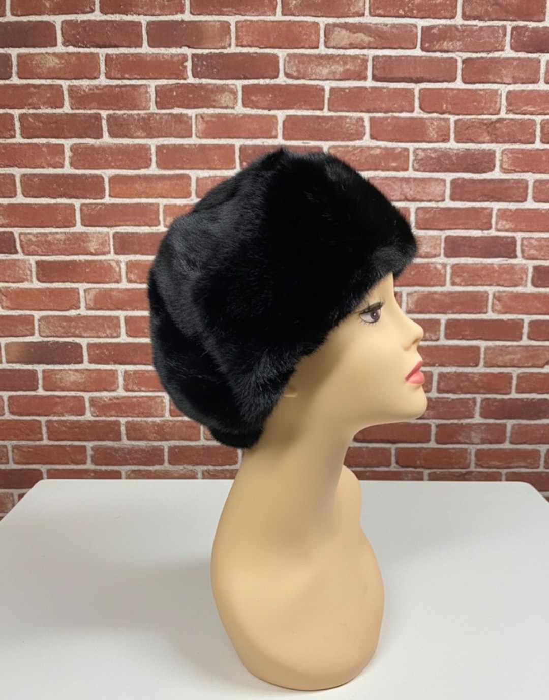 женская меховая шапка,шапка женская зимняя меховая,шапка меховая зимняя,меховая шапка,шапка зимняя женская