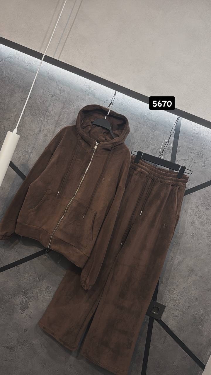 костюм спортивный велюровый,женские спортивные костюмы,велюровые костюмы,теплый костюм,костюм велюровый женский