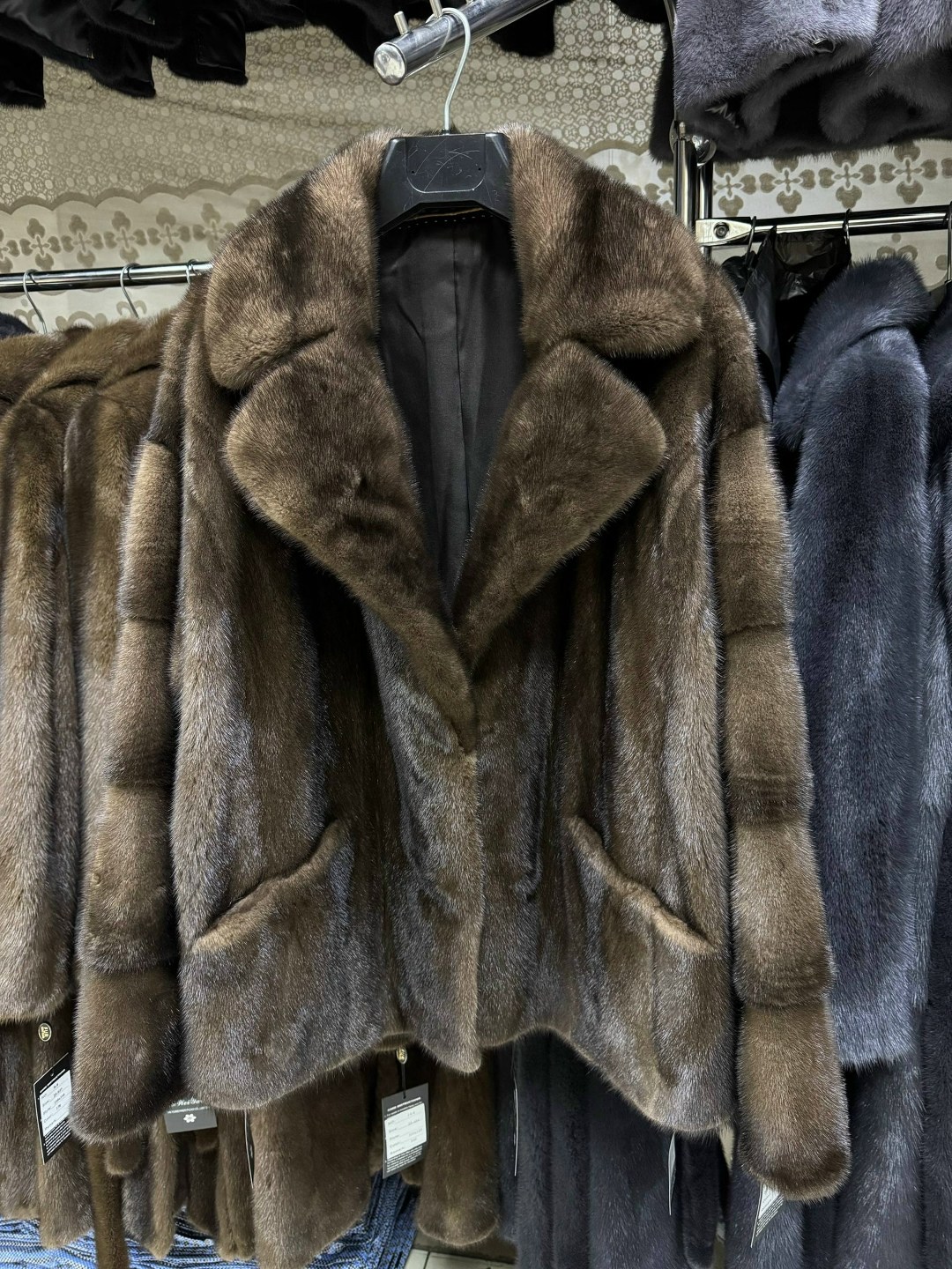 шуба норковая,шуба норка,шуба из норки,полушубок из норки,норковая шуба автоледи