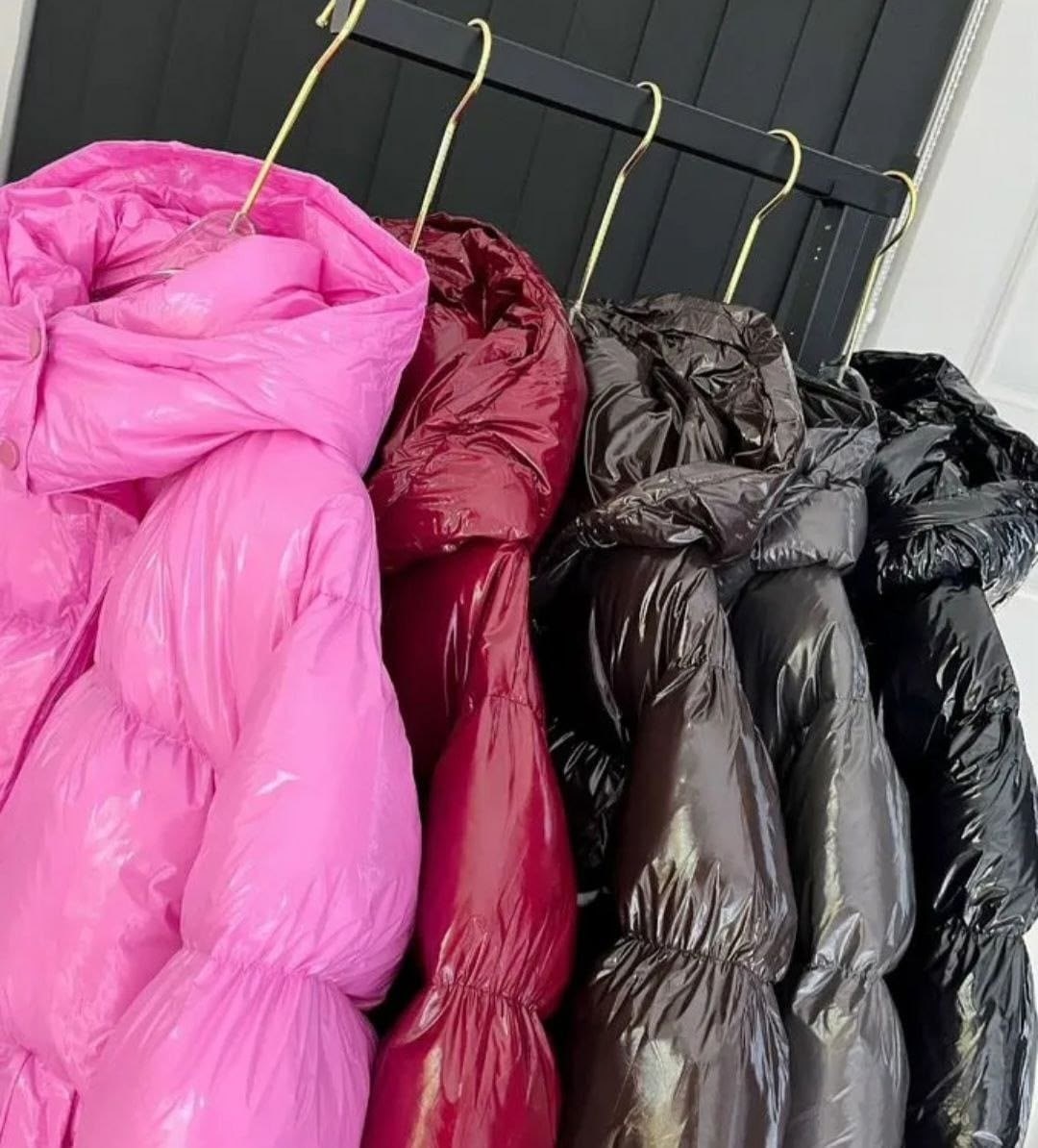 лаковая куртка,куртка,куртка короткая,весенние куртка,женские куртки