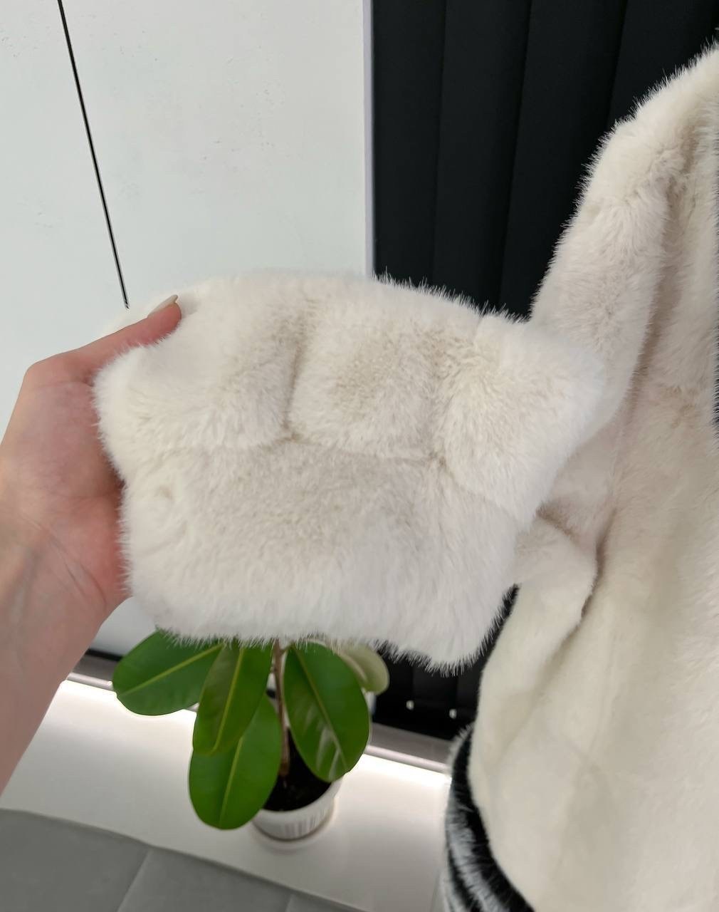 шуба модная,меховое пальто,длинная шуба,шуба женская,теплое пальто