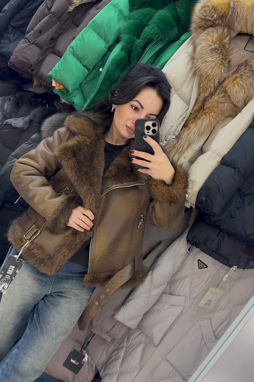 куртка кожаная с мехом,куртка с мехом,куртка женская с мехом,куртка с натуральный мехом,дубленка женская