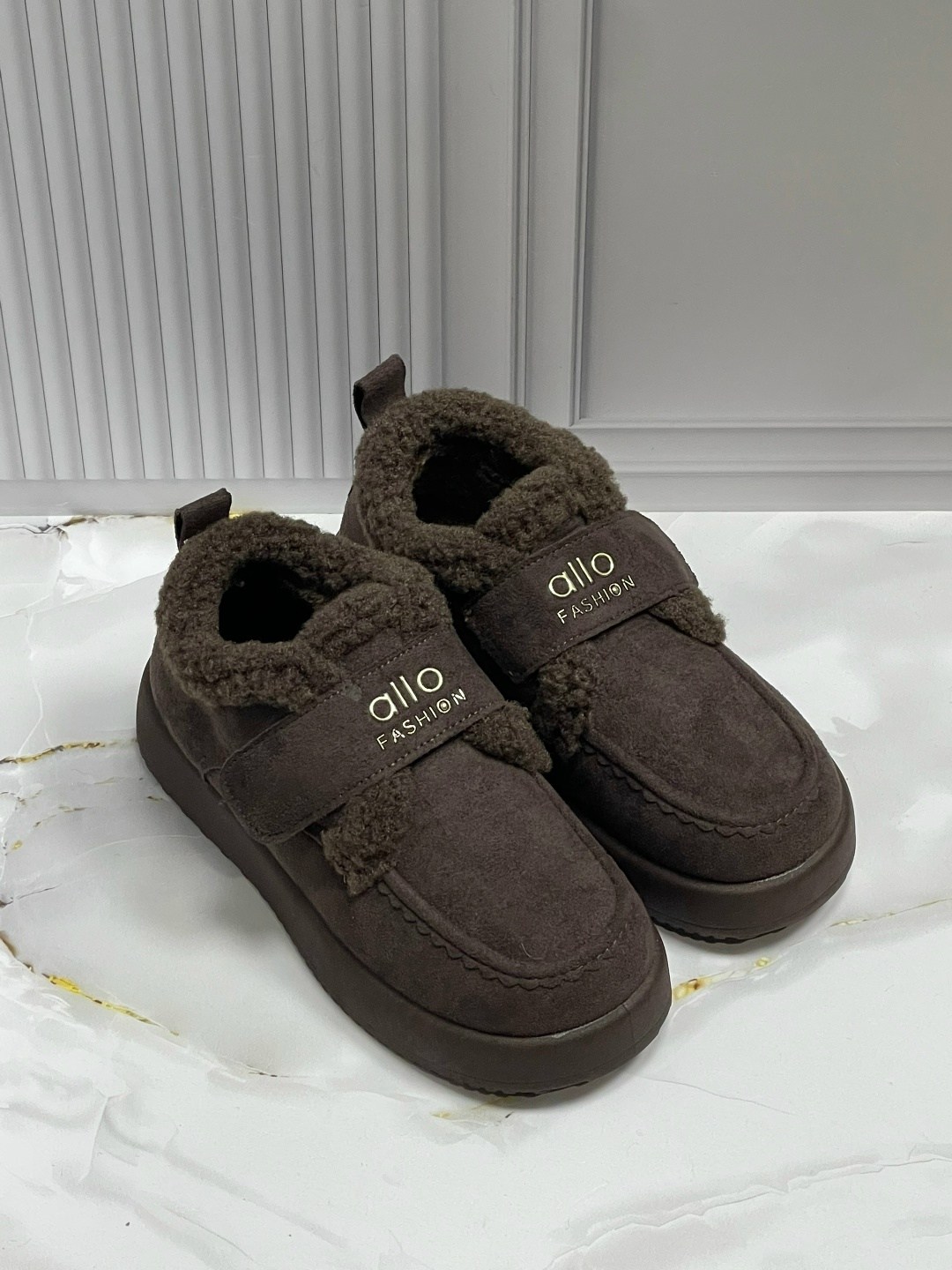 ,теплая ,зимняя , женская,замшевые ботинки