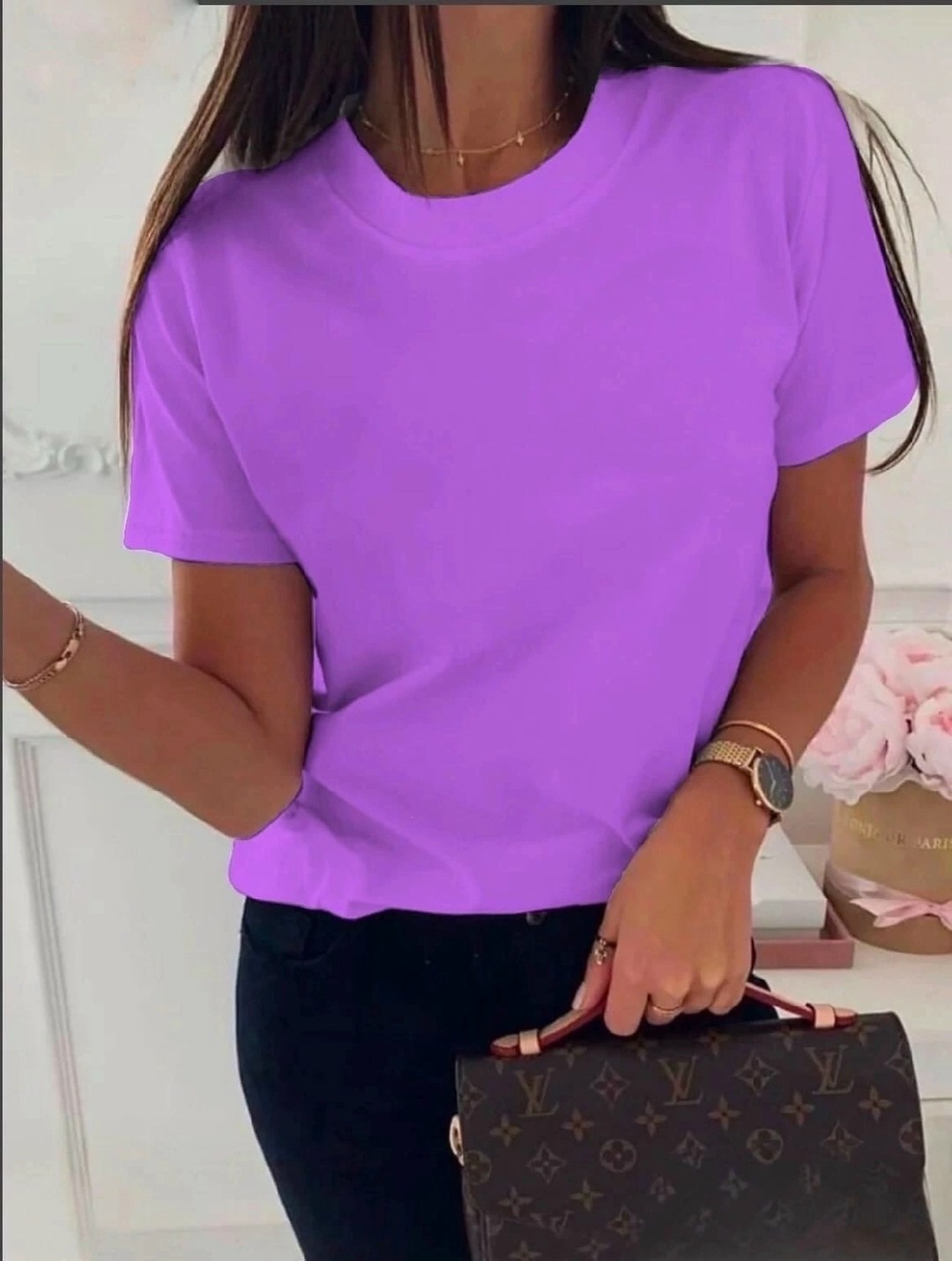 футболка женская,футболка зелено,модная женская футболка,цвета футболок,салатовая футболка женская