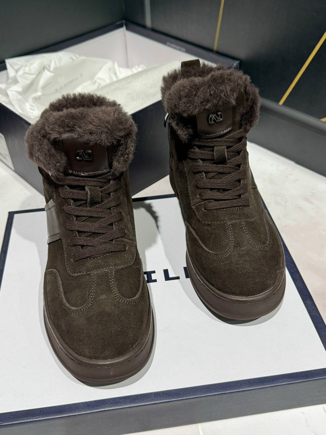 ,ботинка женские зимние,женская зимняя ,зимние женские кроссовки,обуви