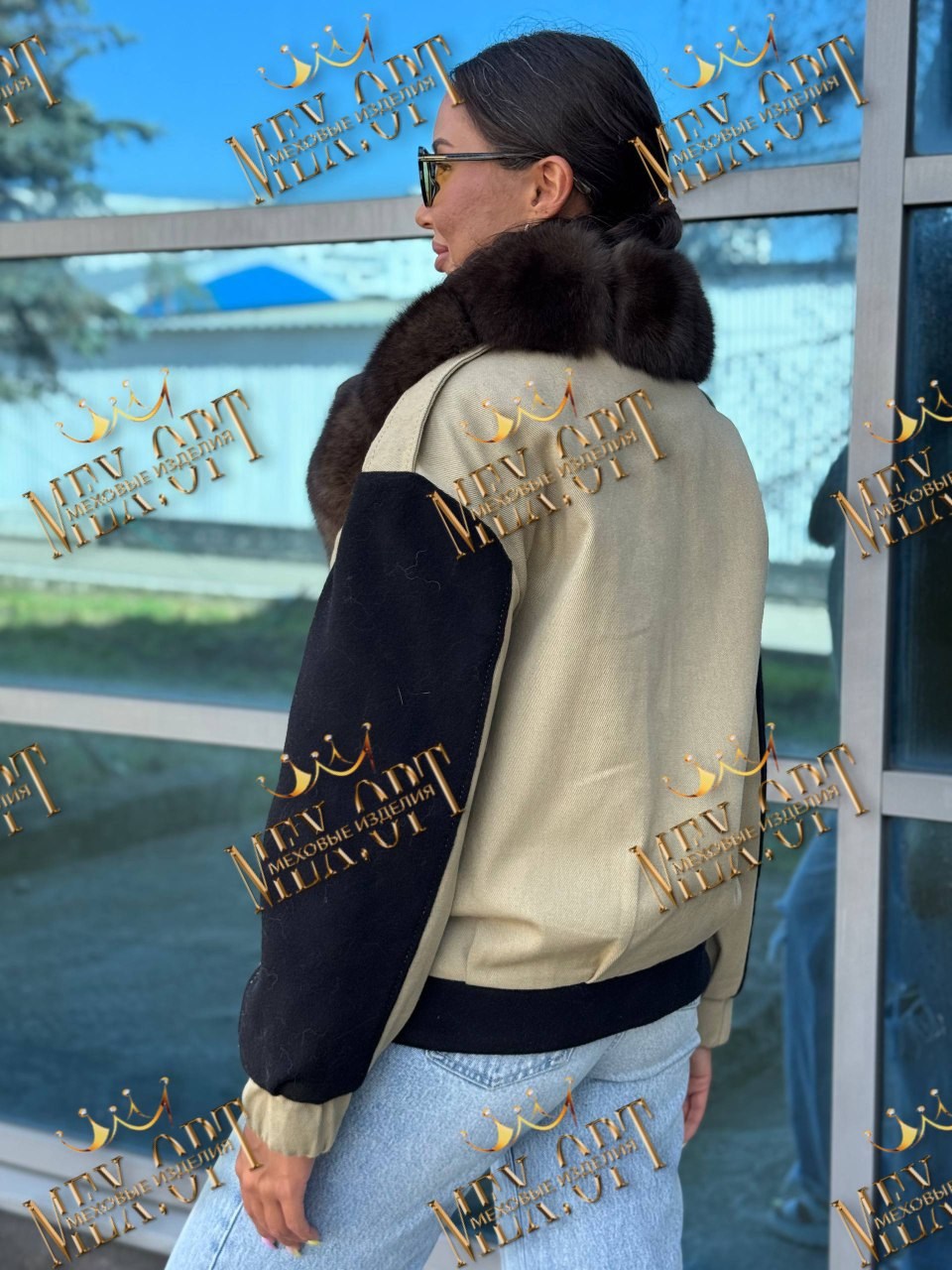 куртка с мехом,пуховики с натуральным мехом,джинсовка с мехом,парка с натуральным мехом,джинсовая куртка с мехом