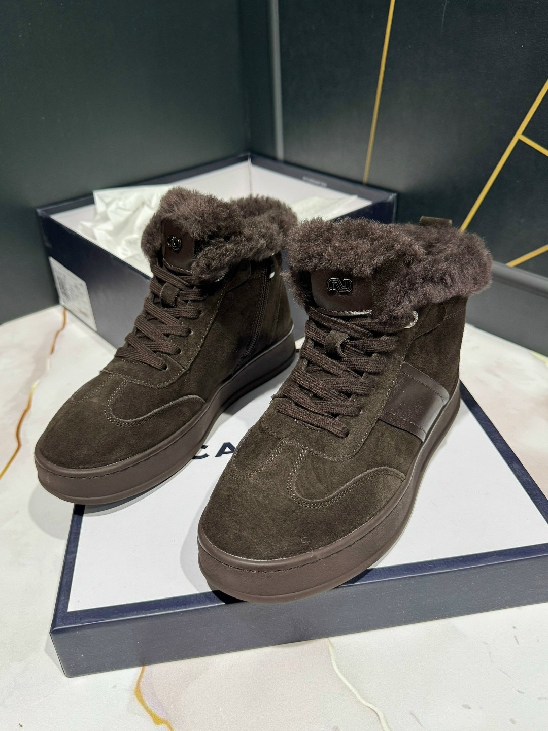 ,ботинка женские зимние,женская зимняя ,зимние женские кроссовки,обуви