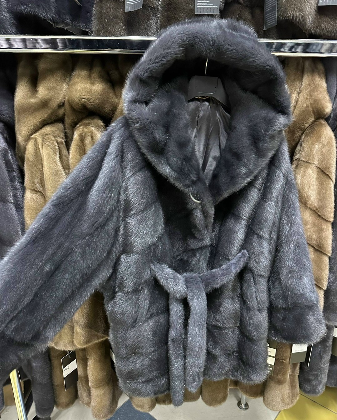 шуба норковая,норковая шуба с капюшоном,шуба из норки,шуба норка,шуба норковая женская