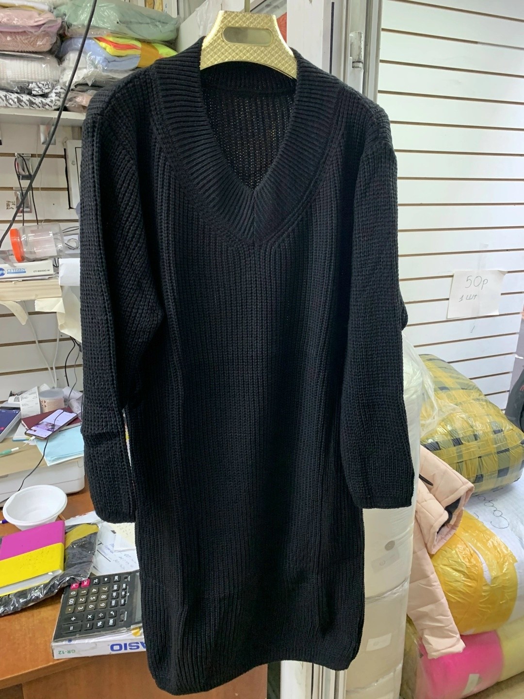 свитера туники,джемпер бежевый,удлиненный свитер,свитер платье,свободный свитер