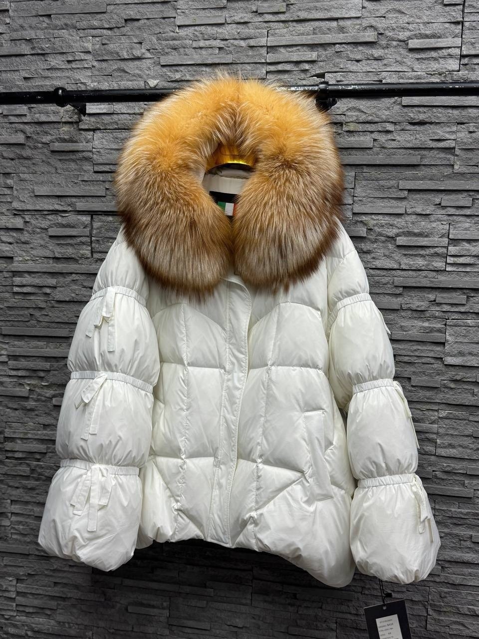 женские пуховики,пуховики с натуральным мехом,женский пуховик с меховым воротником,пуховик,пуховики с мехом