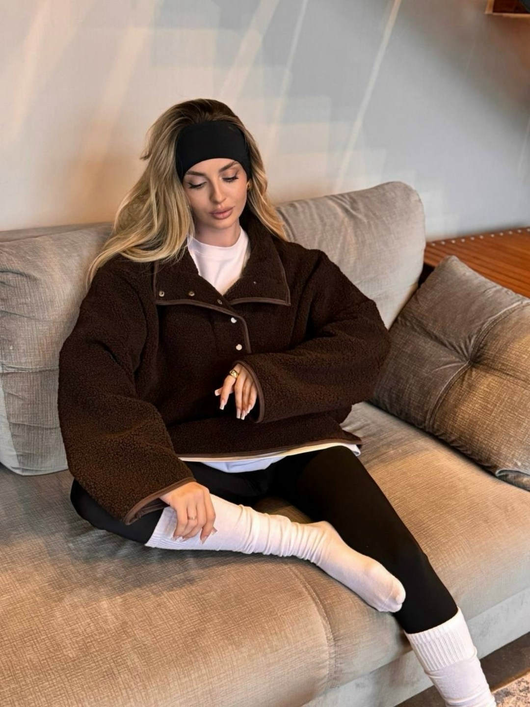 теплая куртка,флисовая куртка,коричневый свитшот,куртка шерстяная,плюшевое пальто