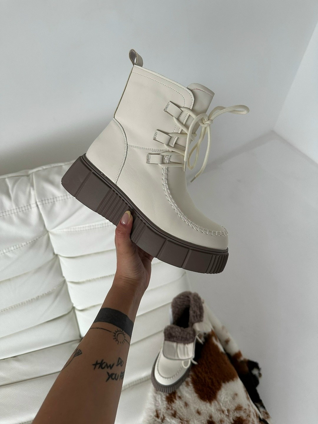 ,женские ботинки,женская зимняя ,женские дутики,стильные ботинки