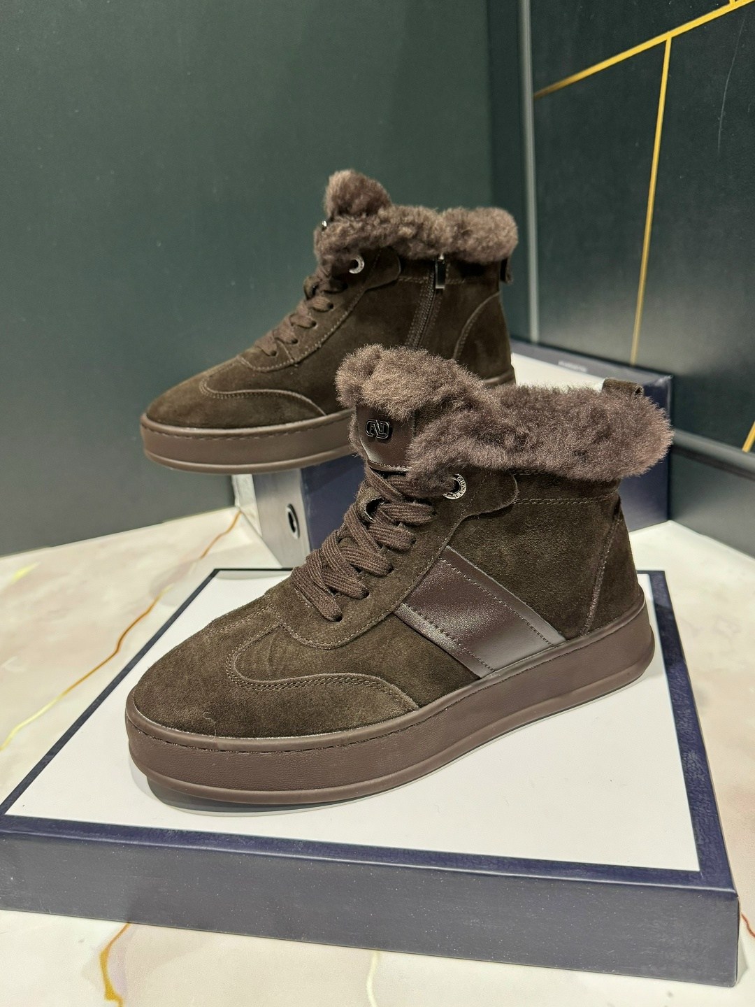 ,ботинка женские зимние,женская зимняя ,зимние женские кроссовки,обуви