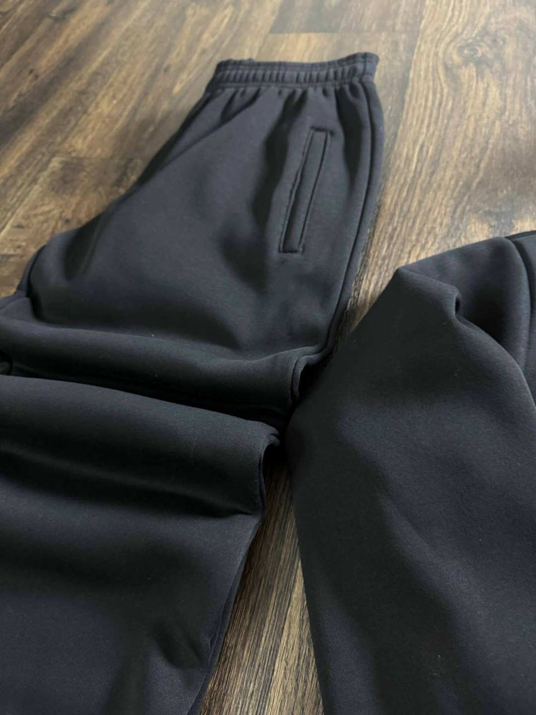 мужской спортивный костюм на флисе,костюм на флисе,костюмы спортивные мужские,мужской костюм на флисе,костюмы спортивные