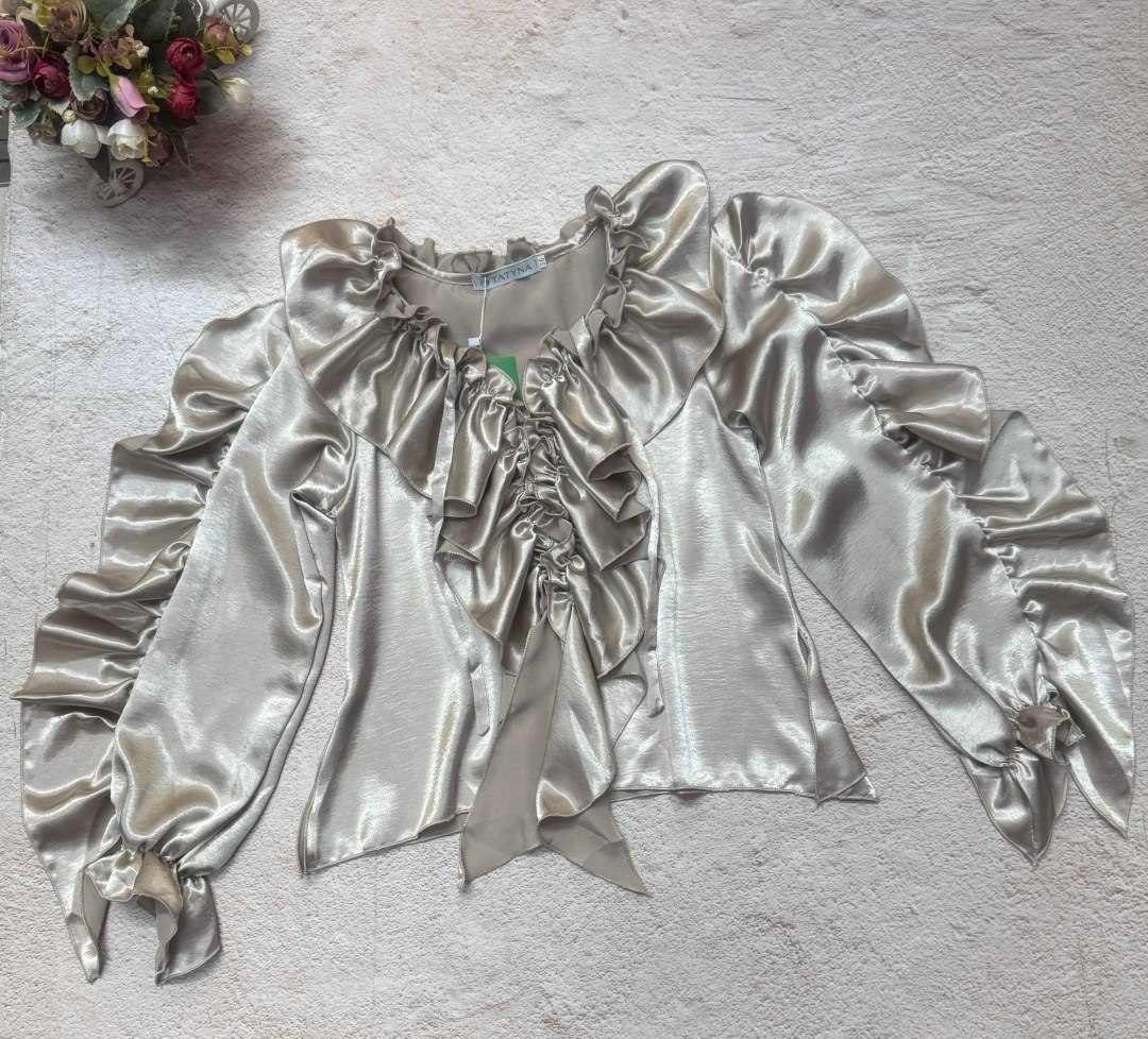 блузка с оборками,элегантная блузка,модная блузка,блузка для женщин,фиолетовая блузка