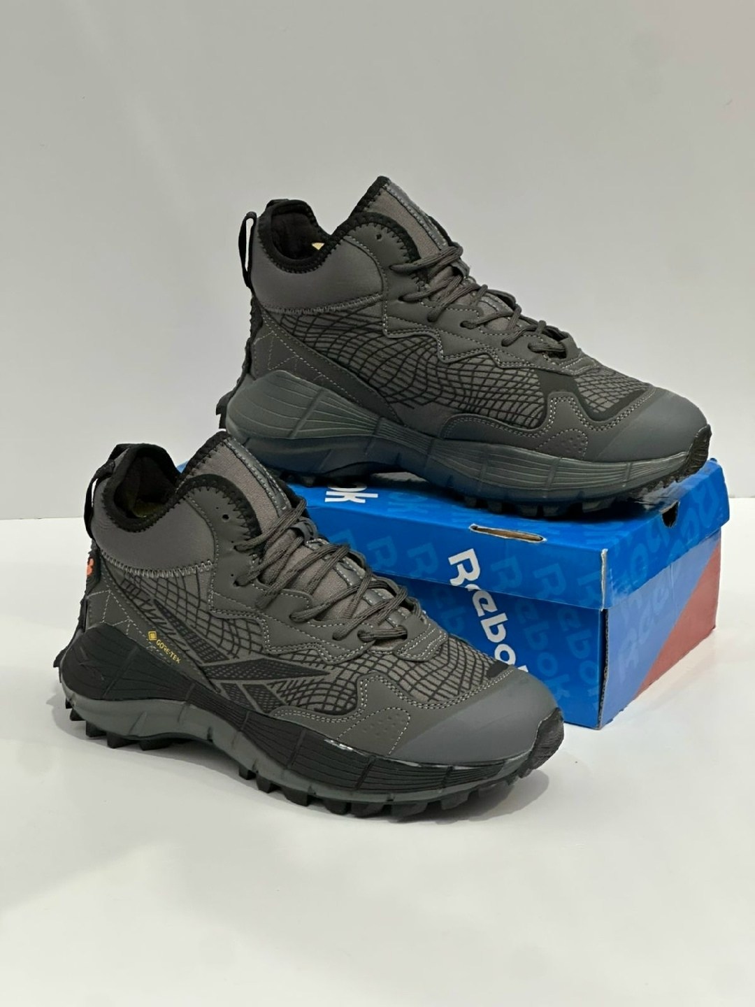зимние кроссовки reebok zig kinetica,кроссовки reebok zig kinetica ii edge,кроссовки reebok мужские,зимние кроссовки reebok zig kinetica ii edge hi,кроссовки зимние reebok