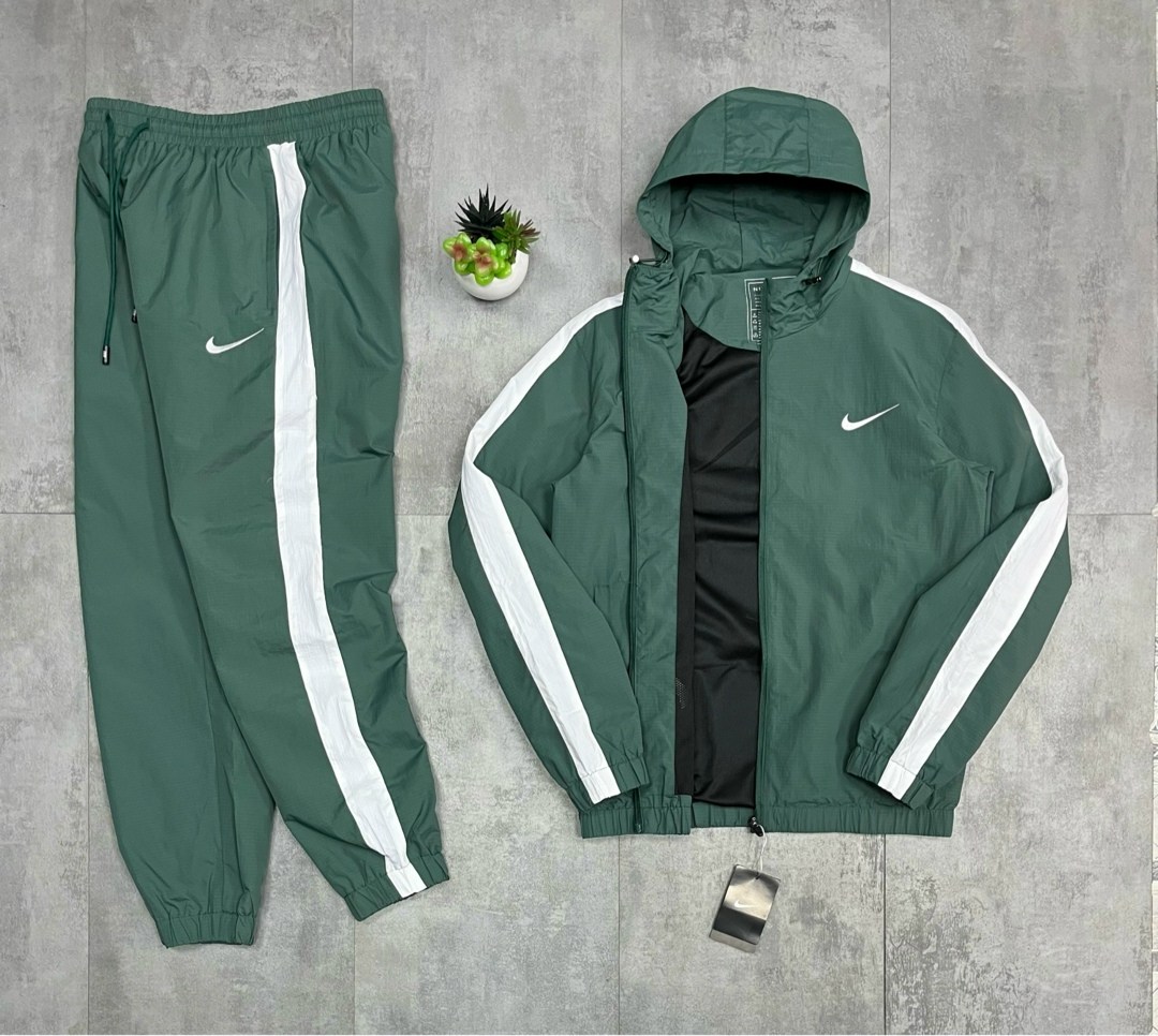 спортивный костюм nike мужской,костюм nike мужской,спортивные костюмы мужские,спортивные костюмы nike,спортивный костюм nike плащевка