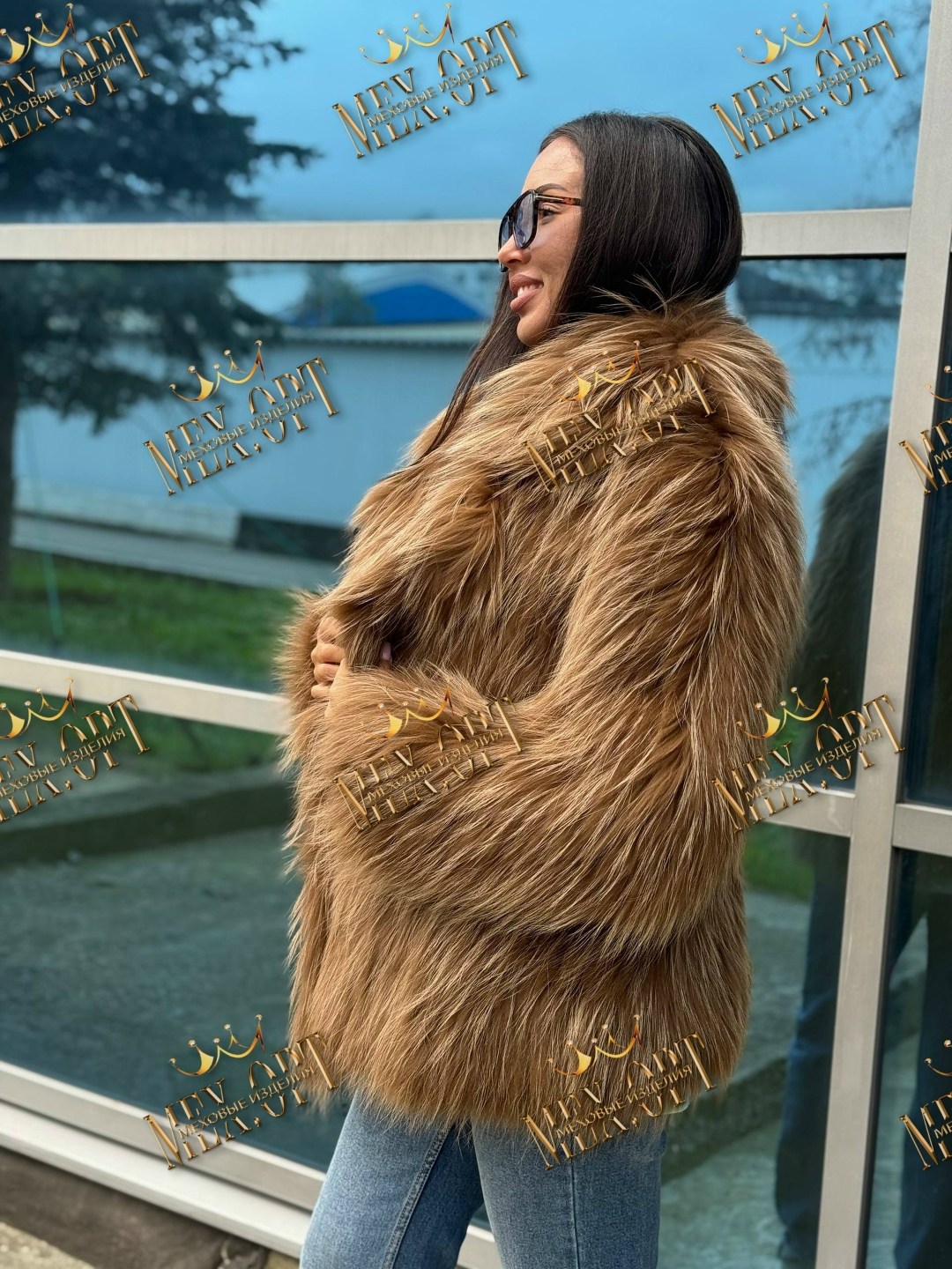 шуба искусственная,меховая шуба,шуба женская,шуба из меха,меховые изделия