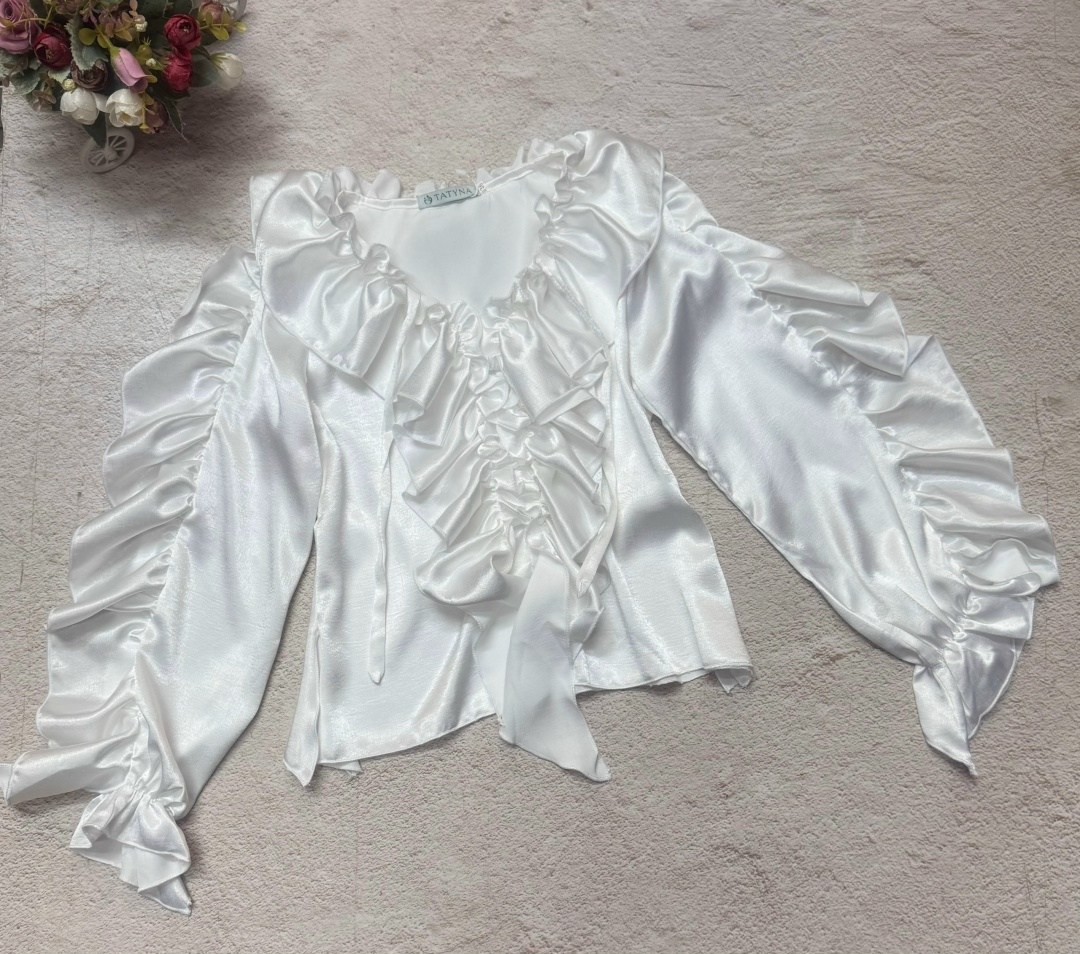 блузка с оборками,элегантная блузка,модная блузка,блузка для женщин,фиолетовая блузка