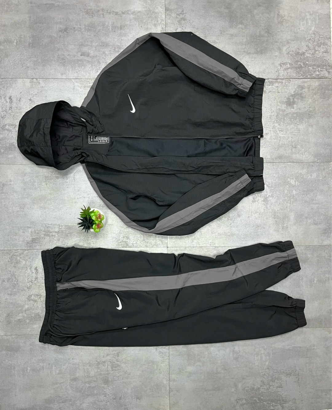 спортивный костюм nike мужской,костюм nike мужской,спортивные костюмы мужские,спортивные костюмы nike,спортивный костюм nike плащевка