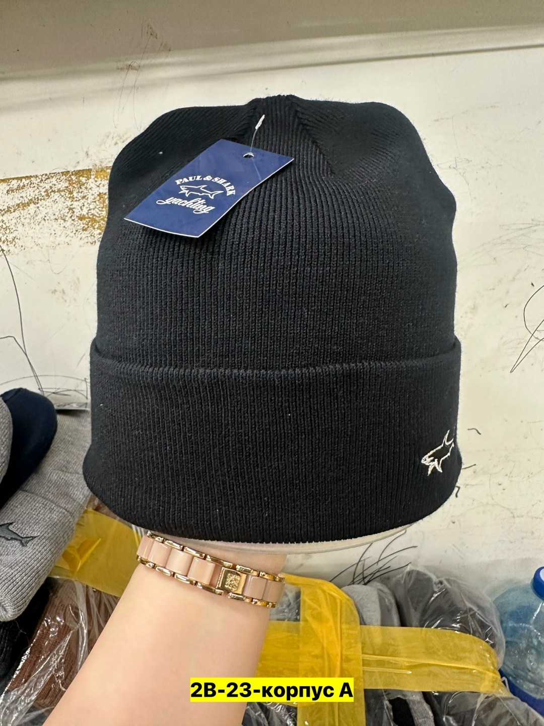мужская шапка,брендовые шапки,шапки оптом,мужской комплект шапка,теплые шапки