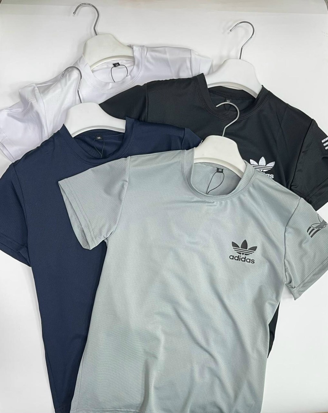 мужская футболка adidas,мужские футболки adidas originals,adidas белые,adidas originals adidas,adidas футболка