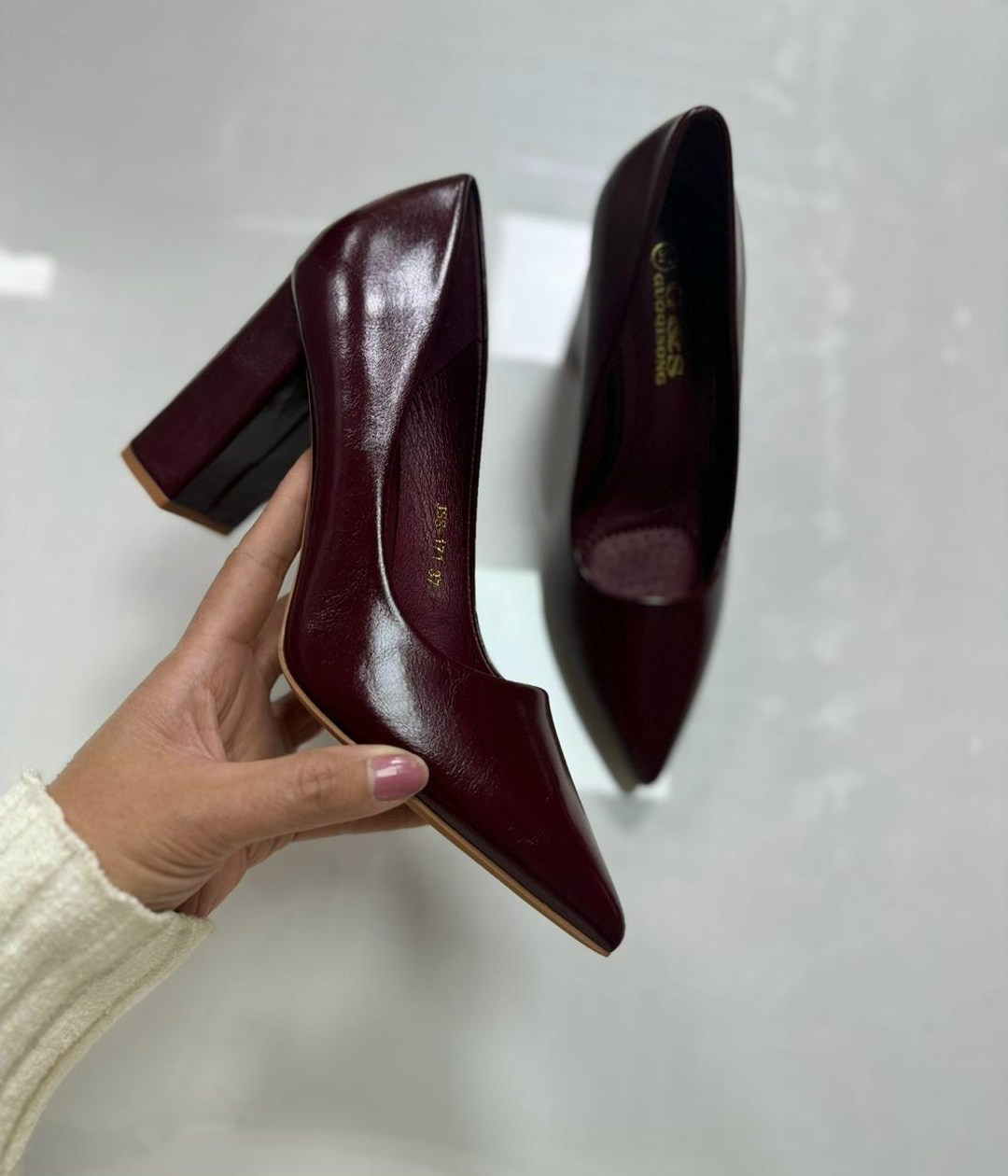 ,женские свадебные туфли,белые туфли,каблуки белые,женская туфля