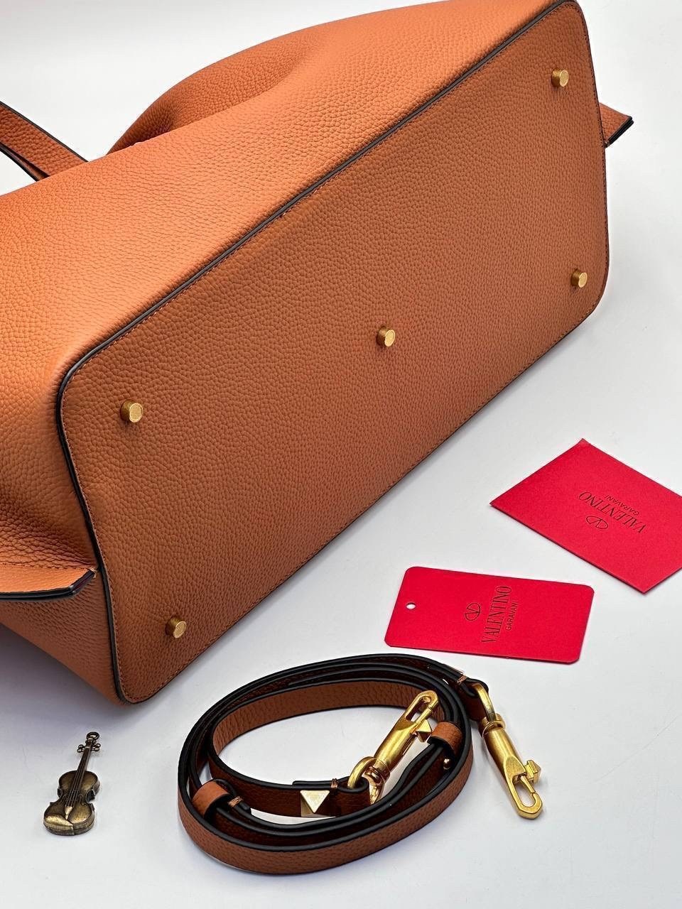 стильная женская сумка,сумка valentino коричневый,валентино гаравани сумки,сумка valentino,сумки женская
