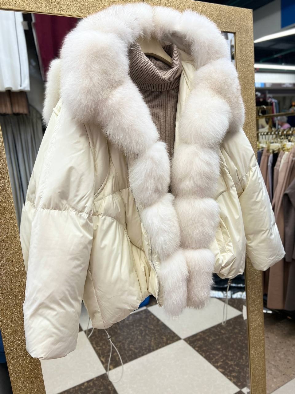зимние куртки,пуховик женский с мехом,пуховики с мехом,пуховики женские,короткий пуховик