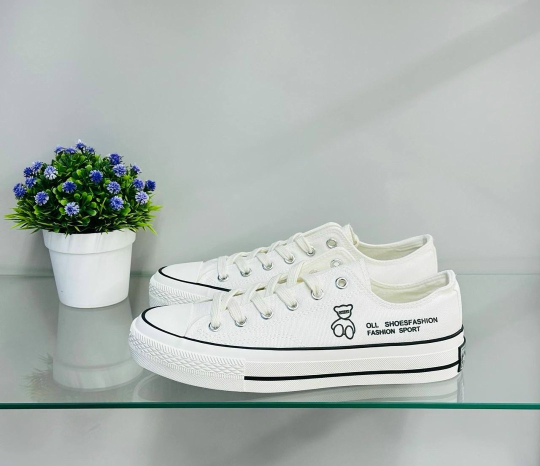 белые кеды,кеды с принтом,,кеды москва,кеды луи виттон