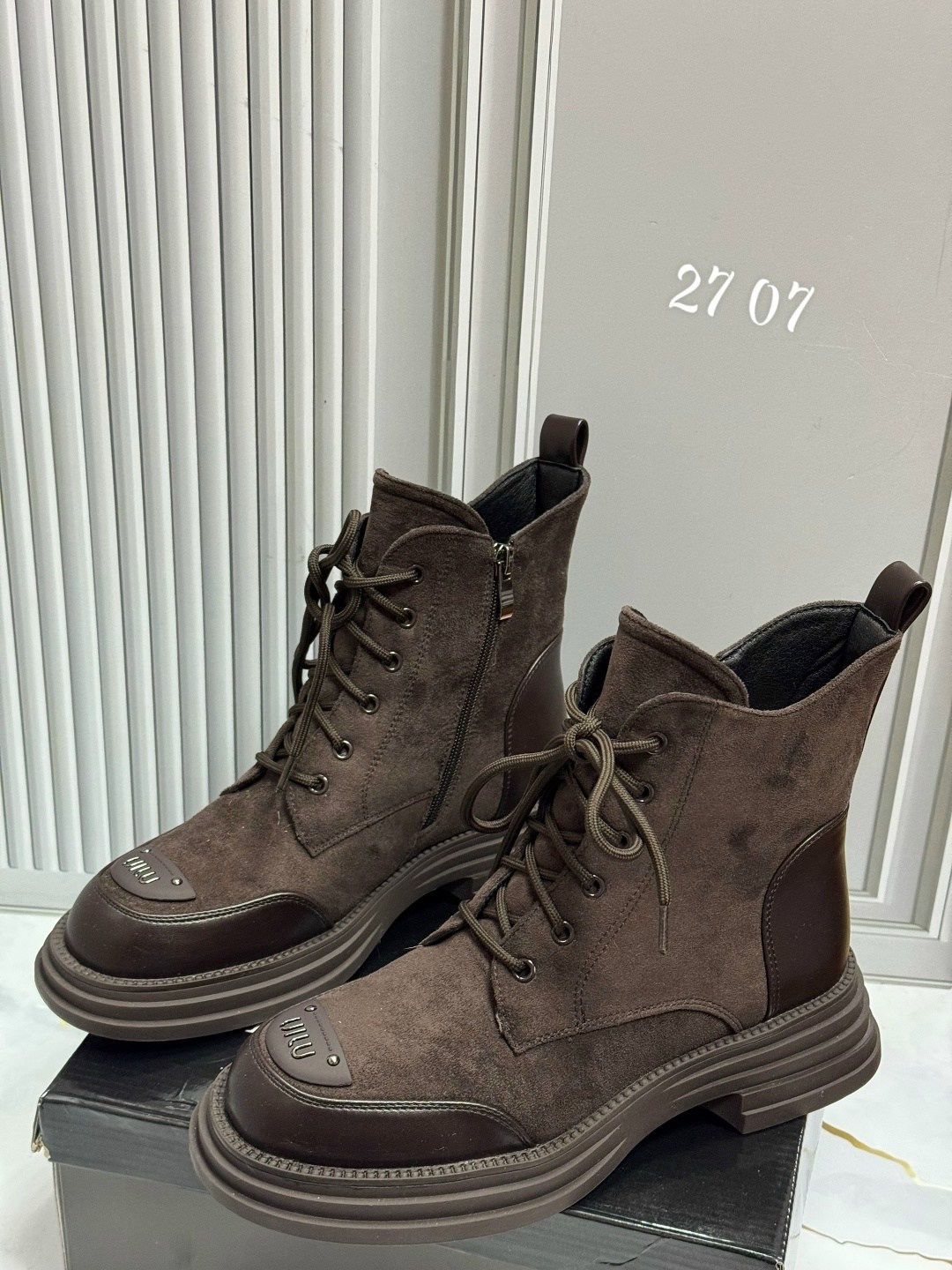 ,женские ботинки,ботинка женские зимние, женская,ботинки модные