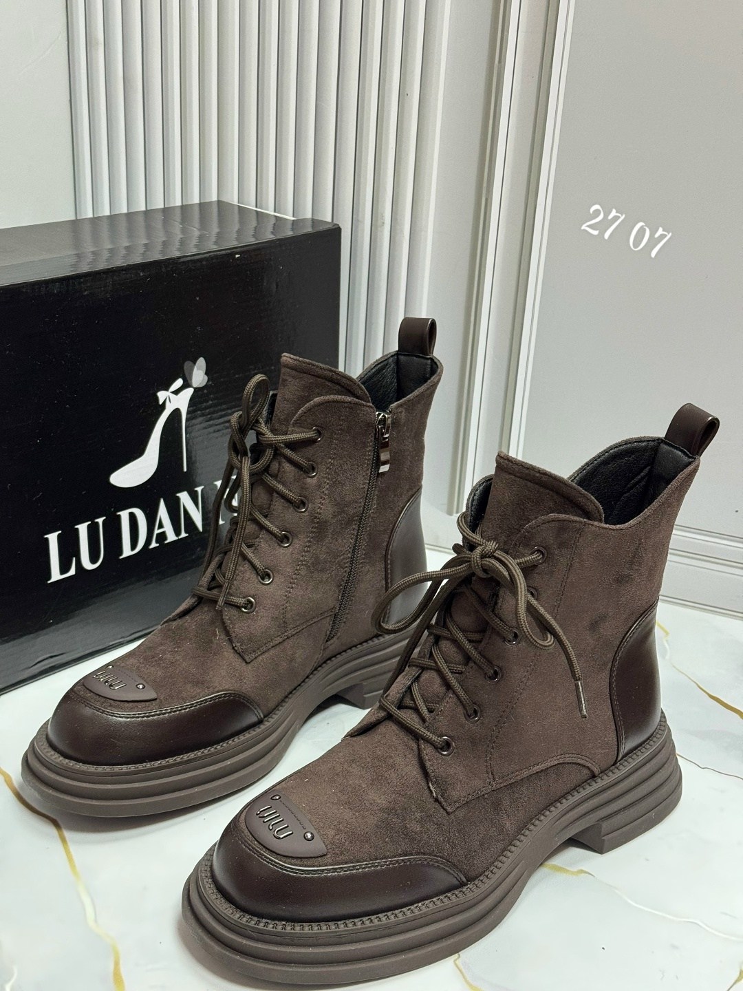 ,женские ботинки,ботинка женские зимние, женская,ботинки модные