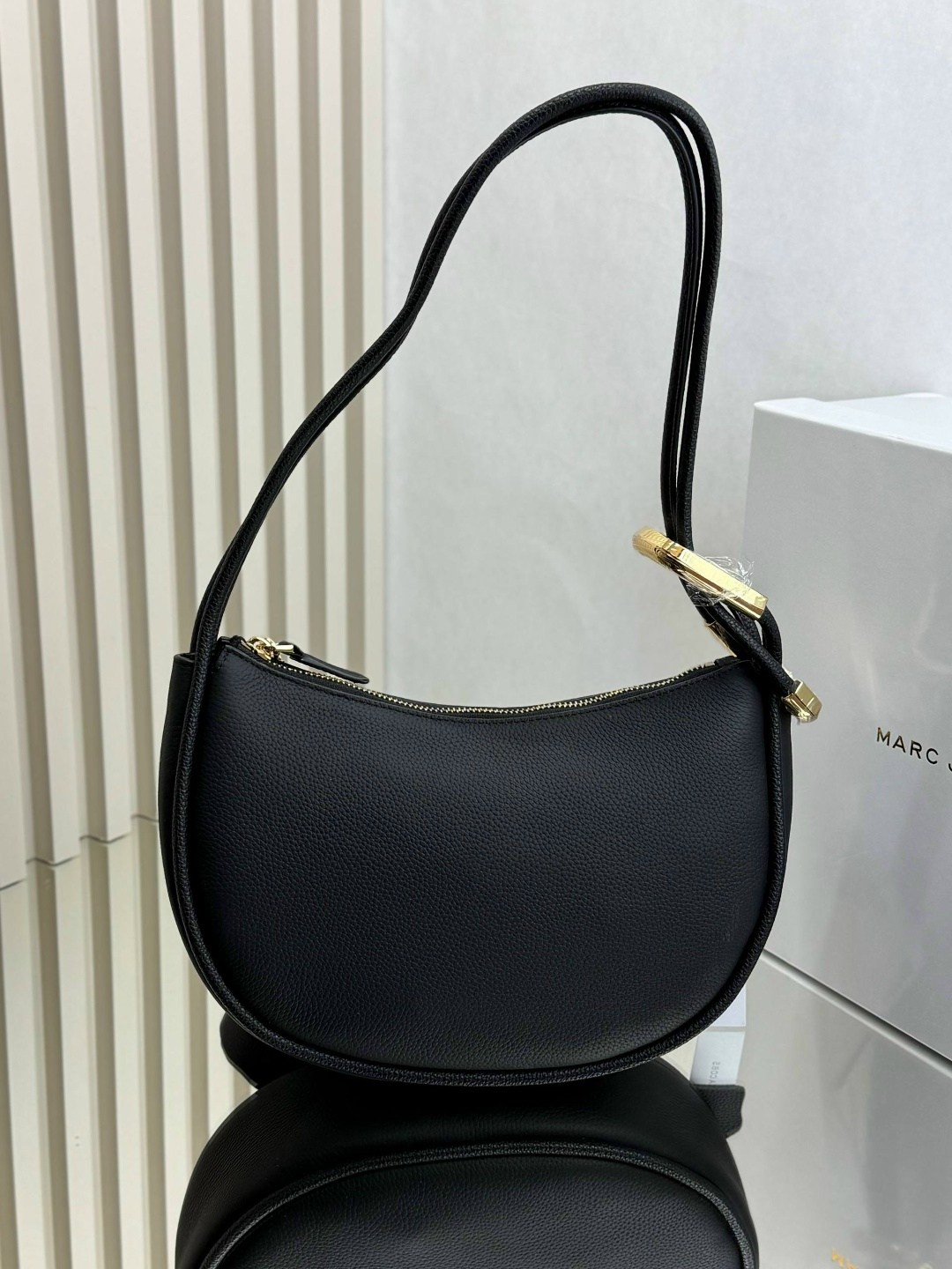 michael kors сумка на плечо,сумка michael kors,marc jacobs сумка,женская cумка michael kors,сумка marc jacobs женская